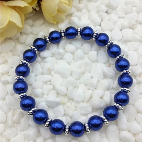 💙NEW Deep Blue 8mm Glass Pearl/Silv  Bclt - Picture 2 of 2